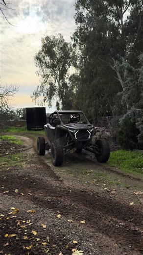 Testing out the “sport mode” on this thing lol 😝 #rzr #rzrpror #rzrlife #polaris