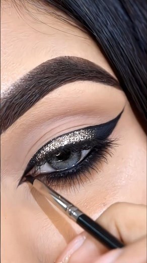 Arabic Liner Tutorial/Easy Eye Makeup #makeup #2026 #viral