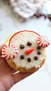 53K views · 1.9K reactions | Christmas is around the corner! ⁠Celebrate by indulging in these adorable, and delicious snowman cookies with Harris Teeter and The Squeaky Mixer. The perfect festive treat for all ages! | Harris Teeter | Facebook