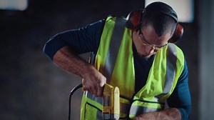 3M Yellow Non-Vented Hard Hat with Ratchet Adjustment CHH-R-Y6