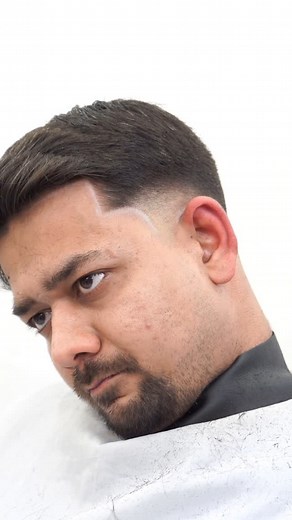 Yassine Elhakmaoui | Low fade tutorial using @kyoneclippers tools 🚨 | Instagram