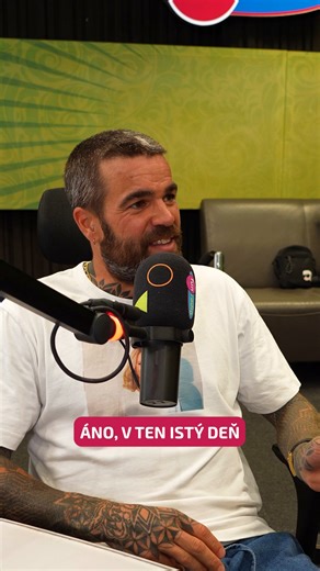 57K views · 482 reactions | ⚽️ Filip Šebo je skvelý respondent. Na futbal, triatlon, Ibizu, alebo len tak.  Daj si špeciálne vydanie športového podcastu FUNúšik, v ktorom sa dozvieš všetko.  朗 Celý tento nadupaný diel FUNúšika (aj s videom)nájdeš na našom webe  bit.ly/FUNusik-extra-Filip-Sebo 欄 Tento diel vznikol v spolupráci s Niké je tipovanie #funusik #funradioslovensko #funradio #rozhovor | Fun rádio Slovensko | Facebook