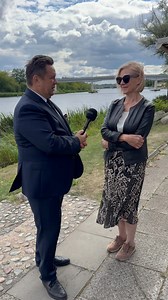 Pani Jolanta Russak- żona śp. Grzegorz Russaka oraz Dyrektor Domu Polonii w Pułtusku Michał Kisiel o dzisiejszym IV Konkursie Kuchni Myśliwskiej, Łowieckiej i Kresowej 🎥 | Pułtusknews