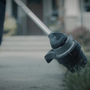 Upgrade your outdoor game at the ECHO National Sales Event! Stop in to local Echo Dealer and choose your power source – gas or battery – priced from $169.99 to $199.99. Plus, snag a FREE 2.5Ah battery with the purchase of our 56v battery-powered trimmer and blower kit. Don't miss out – shop now | ECHO USA