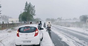 'Snowfall' in Rajasthan? Netizens share pictures of never-seen-before winters in the state