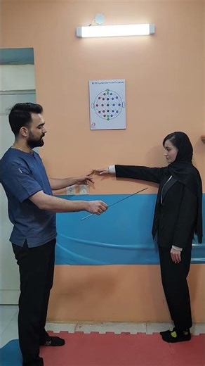 functional reach test تست ارزیابی تعادل در سالمندان و بیماران مغزی #کاردرمانی #توانبخشان #تعادل