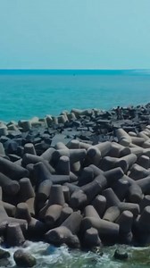 13M views · 124K reactions | How Tetrapods Work #reels #facts #shorts | Factsholic | Facebook