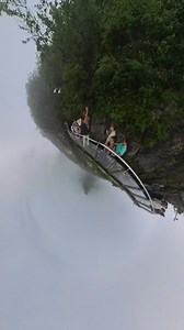 The Coiling Dragon Cliff skywalk is a 100-metre-long pathway that clings to the side of Tianmen Mountain in the Zhangjiajie National Forest Park in Hunan province in China. #travel #travelphotography #fbreelsvideo #fbreelsvideo #viralreels #practicevoiceover #fyp #fypシ゚viral #fypシ゚ #foryou #foryoupageシ #foryouシ #StarSender #glasskywalk #tianmen #wheninchina | Jenneth J Powell