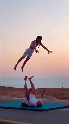 Do you want to grow to new heights? solidify your foundation #acroyoga