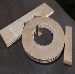 96K views · 878 reactions | My own way to build a donut shaped wooden disc! | Woodworking Tools | Facebook