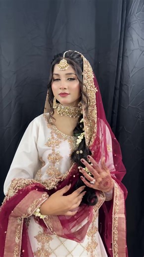 Glam Nikah Bride Makeover: Stunning Outfits Revealed