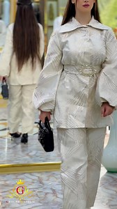 2.4K views · 139 reactions | Ensemble classique disponible en 3 couleurs ➡️les tailles : 38-40-42-44-46 ‎ كل ما ترتديه العارضة متوفر  ‎الطلب عبر الواتس آب 0660900544  Groupe HADJAM  ‎ خدمة التوصيل متوفرة إلى 58 ولاية مرحبا بكم   Oum el boueghi rue de la wilaya  en face l’arrêt de bus Universitaire  | Groupe-hadjam.center | Facebook