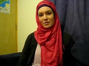 Fashion Model Converting To islam | Learn the real islam in the world