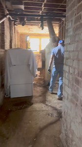 Trabajo de demolición en la ciudad de Atlanta #demolition #contruction | Home By Lions | Facebook