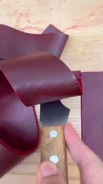 Thick wax Asmr scarping #asmrshorts #viralshorts #tingles