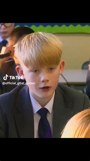 you follow me I follow back (@youfollowmeifollowba)’s videos with original sound - you follow me I follow back