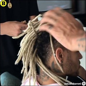 NEYMAR SORPRENDIÓ A TODOS CON SU NUEVO PEINADO 😮 | Bitbol
