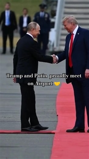 Trump and Putin are actually friend in real life #trump #putin #trumpputin #trumpet #shorts