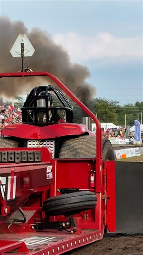 509 reactions · 12 shares | #BowlingGreen #DieselSuperStock #TractorPull #FullPullLive #PulltownUSA | Full Pull | Facebook