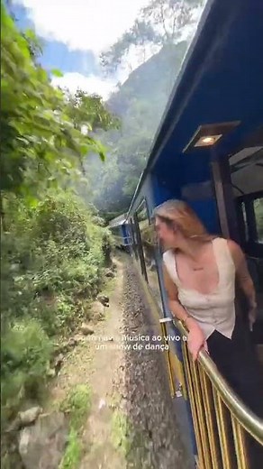PeruRail vs Inca Rail — Which Train to Machu Picchu Should You Take?