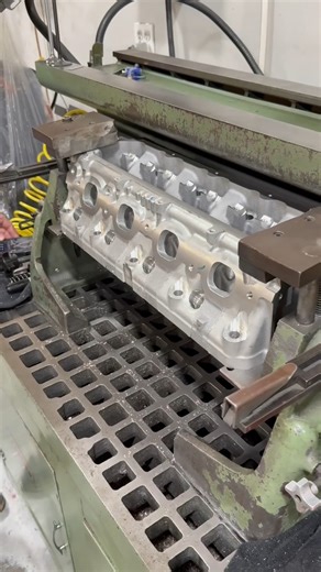 Don’t leave power on the table At GPI, we put hours of R&D into perfecting our Gen 5 LT CNC program for an end result of 320cc Intake Port Volume and 116cc Exhaust Port Volume. What does that mean for your build? ⬇️ -Improved cylinder fill in the lower RPM range for stronger torque where you need it most -Substantial airflow increases up top to keep pulling harder at higher RPMs -Over 30 HP gains in our testing while delivering better torque below the curve 3 week turnaround time, from arrival a