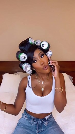Today’s #GuiltyGlam waz inspired by none other than the Queen of Fashion & Glam, @naomi!🌹Love u Queen 👑🖤✨#guilty #throwbackthursday #TBT
