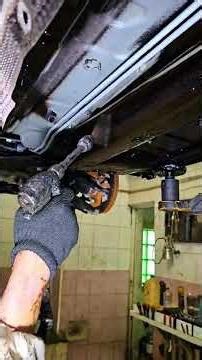 70. DINITROL 4941 — показываем процесс нанесения на днище| Технология Dinitrol | Жлобин #shorts