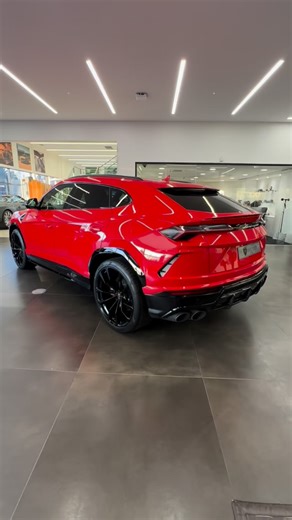Selezione Lamborghini Certified Pre-Owned is the official program that guarantees maximum peace of mind and security to new buyers of used Lamborghini. Check out this stunning 2021 Lamborghini Urus 4.0T FSI V8 5dr Auto in Rosso Mars ___ Combined energy consumption: (I/100km) – Comb 12.7; Combined CO2 emissions: 325 g/km Speak to the team at Lamborghini Birmingham for details on 0121 306 4007. #Lamborghini #LamborghiniBirmingham #Selezione | Lamborghini Birmingham