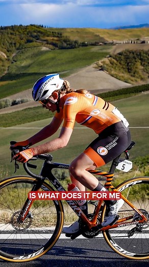 What is peak cycling beauty? 🤩 And does it always include an open jersey, flapping in the wind, for extra cool points? 😎 #GCNTech | GCN Tech