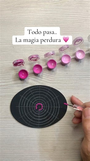 Porta sahumerios con paleta de colores monocromáticos !!🎨