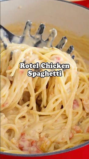 Chicken Spaghetti with Rotel and Velveeta #easyrecipe