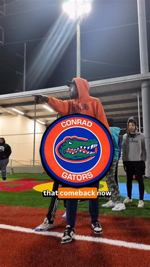 B I G ¥ H U S T L E👑 on Instagram: "This is the difference. Not just running routes, but understanding why you run them. Teaching leverage, timing, body control, and what to read in real time. Kids don’t just need coaches, they need teachers of the game. This is how fundamentals turn into confidence. 🏈 #OnlyAtThe🐊💙🧡"