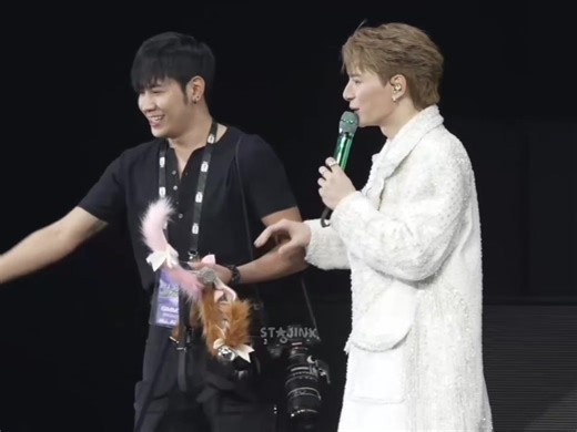 Krit's Photographer Takes the Stage at Riser Concert Day 2