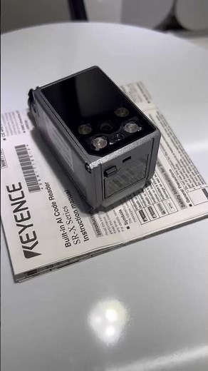 SR-X100W Autofocus Code Reader SR-X Series