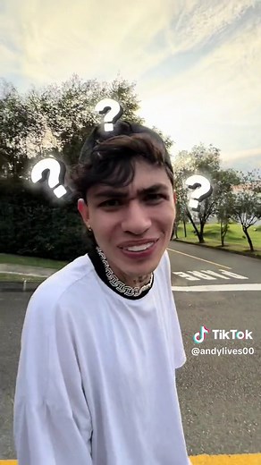 Tumba Puertas en la Casa de Messi