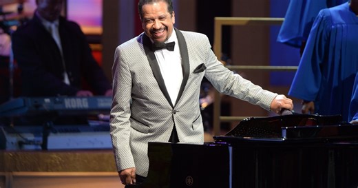 Gospel music legend Richard Smallwood dies at 77