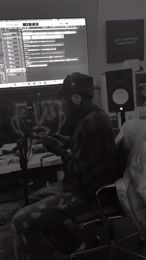 KODER on Instagram: "Treating Instagram Like Soundcloud. Hear a beat I like and slap out a freestyle half hour later 🤷🏾‍♂️ in real time!"