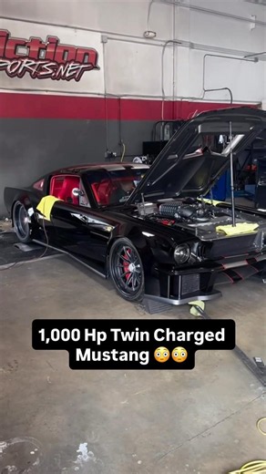 1,000 Hp 1965 mustang “viscous” 😳😳 running @magnaflow exhaust 🔥