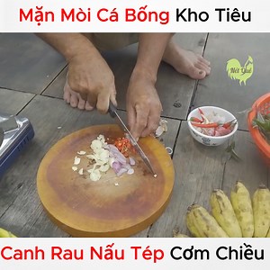 Mặn Mòi Cá Bống Kho Tiêu, Canh Rau Nấu Tép Cơm Chiều Trên Ghe - Nét Quê #482 | Nét Quê Channel