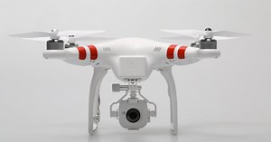 DJI releases mid-priced Phantom 2 and Phantom FC40 quadcopters