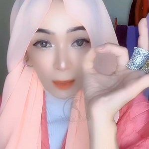 31K views · 726 reactions | Tutorial Pashmina Bikin Cantik Kece dengan Aksesoris #pashmina #hijab #pashminamurah #jilbab #hijabmurah #hijabstyle #kerudung #pashminadiamond #hijabers #pashminainstan #hijabfashion #jilbabmurah #segiempat #bergo #pashminaceruty #khimar #gamis #hijabinstan #jilbabinstan #jilbabsegiempat #ootdhijab #pashminapolos #bellasquare #pashminaceruti #hijabsyari #kerudungmurah #scarf #dress #hijabsegiempat #fashion | Rija Suyati Casmudie | Facebook