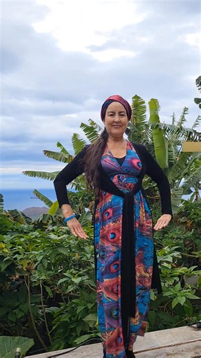 A man from Australia made this wonderful fruit art for the birthday party 🎈 🎊 🥳 🎉 | Jade C Rose