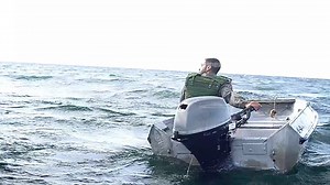 漂泊在海中三个月的幽灵船1！