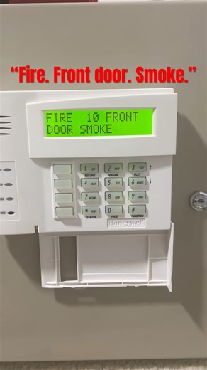 Honeywell 6160V Reading a Voice Descriptor #firealarm #security