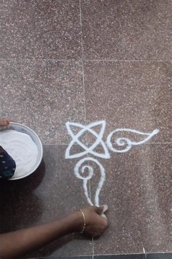 Beautiful Freehand Kolam Design | Simple Daily Kolam | Easy Rangoli for Home