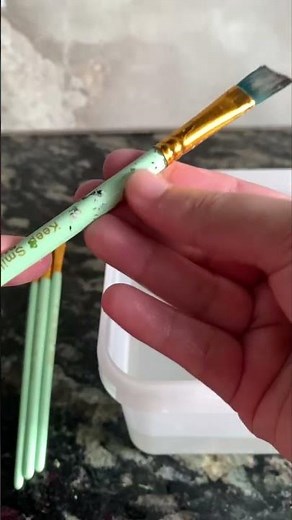 How to clean dried acrylic paint brushes.#paintbrusheshack#brushcleaning#art#painting#diy#acrylic