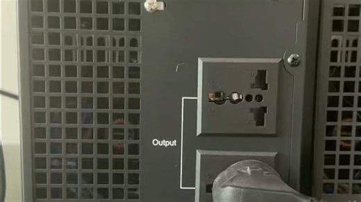 突然停电？数据全丢？ET1K内置锂电UPS守护你的关键设备！