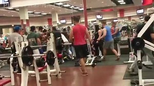 Crazy fight between a bodybuilder and some others in the gym. Whose side are you on in this one? | Bodybuilding, Powerlifting and Fitness Training.