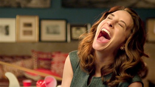 108K views · 2.8K reactions | ¡Parece que pasó un tornado! Cuando la Chío llega a casa de Paco para recoger a Fran, se encuentra con los destrozos que dejó la fiesta de la noche anterior. 若 #40y20 | Distrito Comedia | Facebook