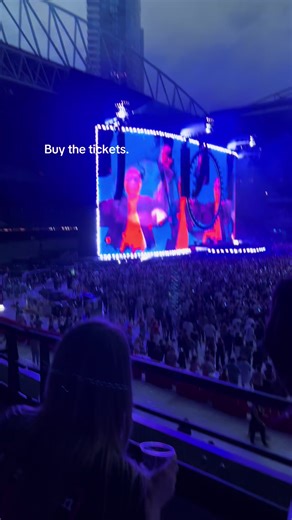 #edsheeran #looptour